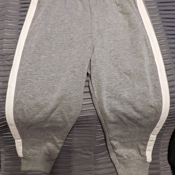 Girls pants size 2T - Picture 2 of 5